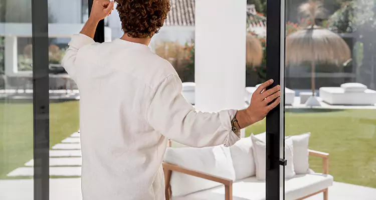 Fix Backyard Sliding Door Hard To Operate in Winter Springs, FL